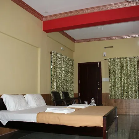 Hotel Iroomz Sri Vinayaka Comfort