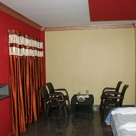 Hotel Iroomz Sri Vinayaka Comfort *