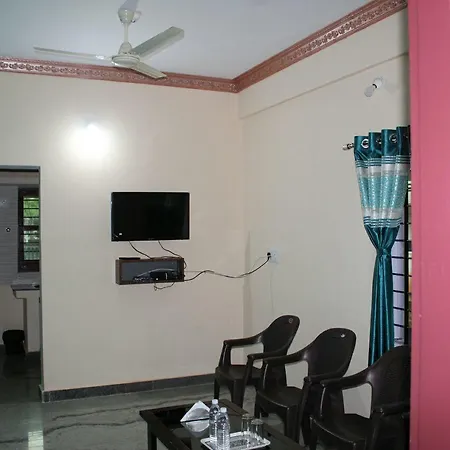 Iroomz Sri Vinayaka Comfort